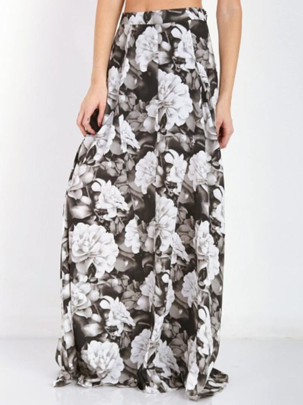 Show Me Your Mumu Princess Di Skirt in Blossom Bling print A-line maxi floral M